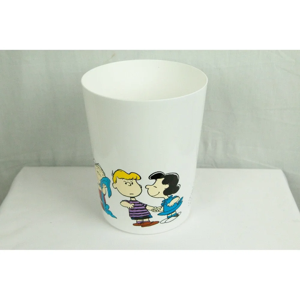 Peanuts Charlie Brown Snoopy Gang Plastic Wastebasket Trash Can White 2019